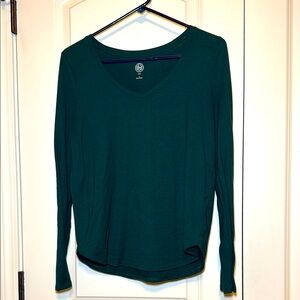 SO Relaxed V Neck Long Sleeve Tee